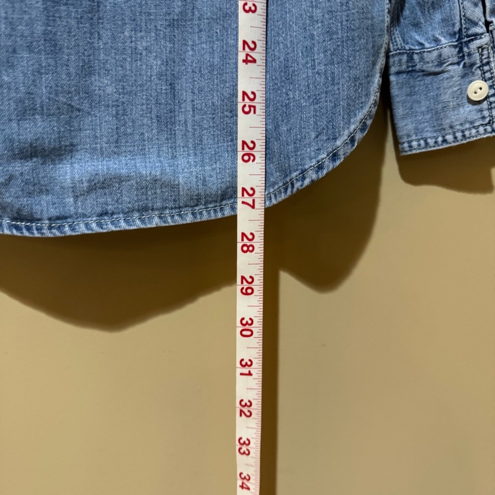 J.Crew Jeans Denim Button-Up Shirt in Light Blue - Picture 6 of 6